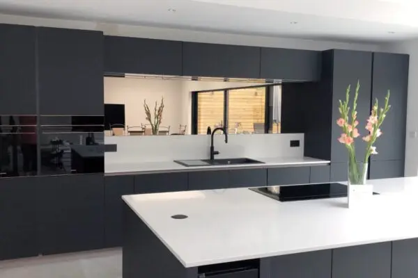 Schmidt Palmers Green